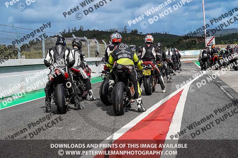 motorbikes;no limits;peter wileman photography;portimao;portugal;trackday digital images